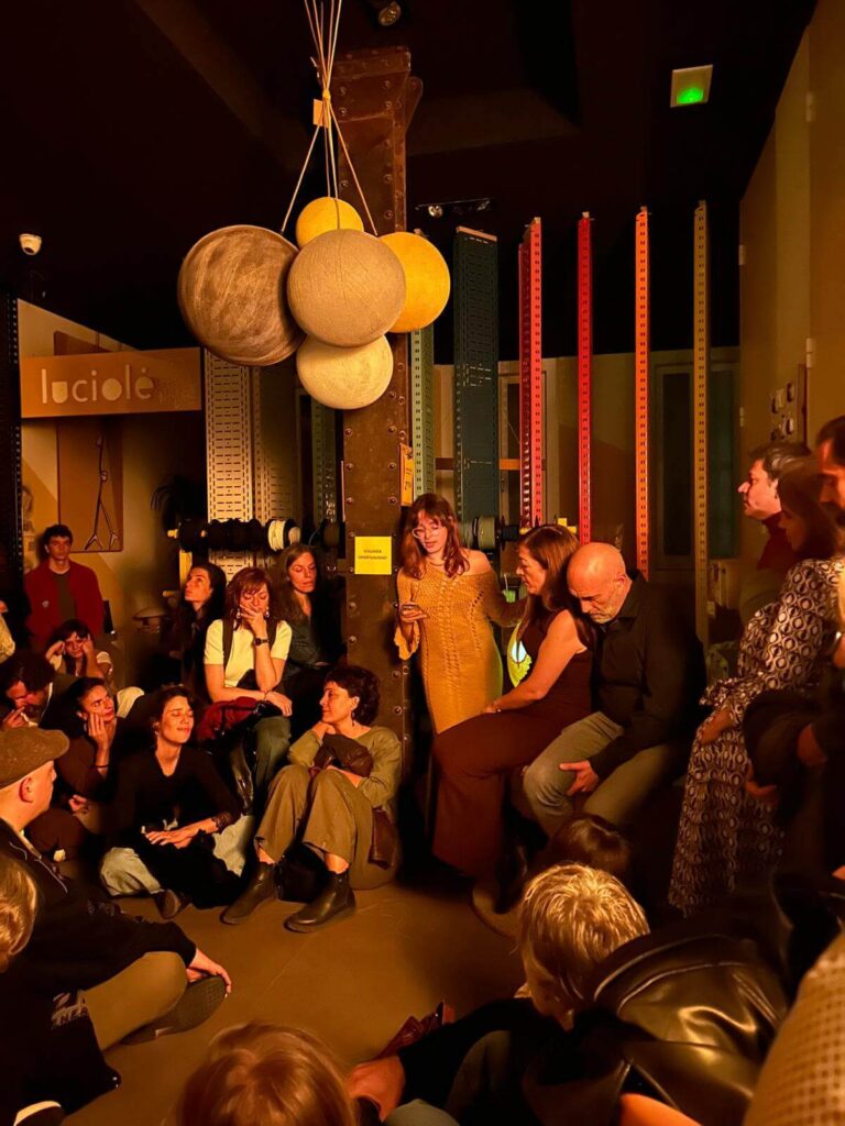 Festival de poesia desatada nudo'25 Elizabeth Duval Luciole