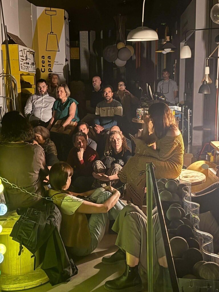 Festival de poesia desatada nudo'25 Elizabeth Duval Luciole